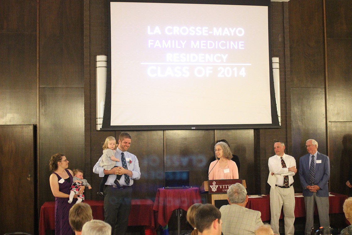 140b349d210445908cb587e5cb56343b (1).jpg