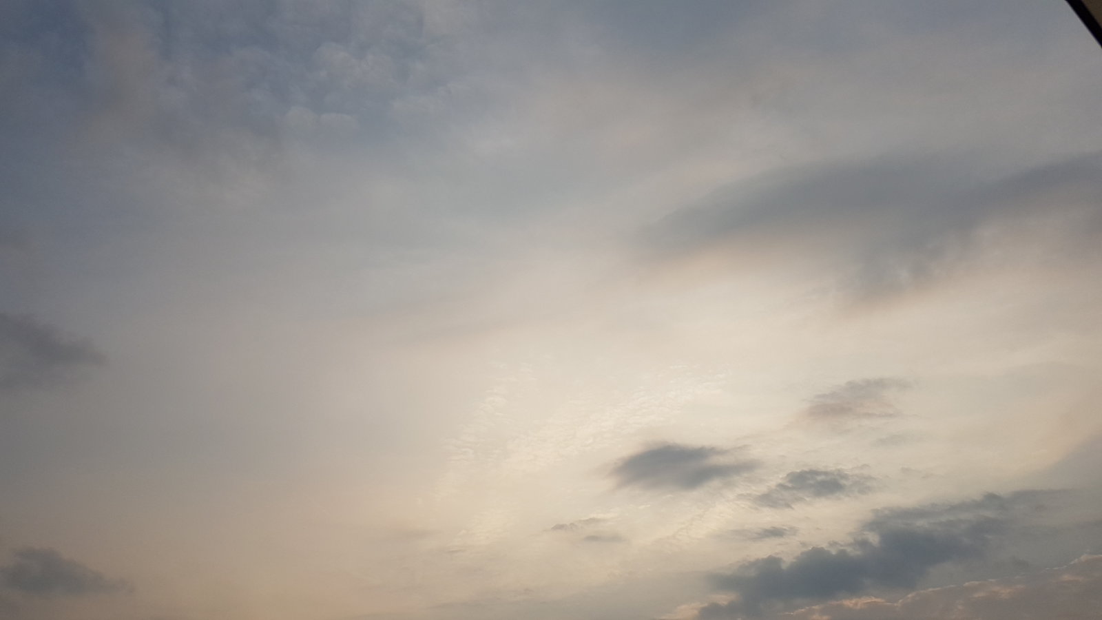 2016-09-22 18.44.04.jpg