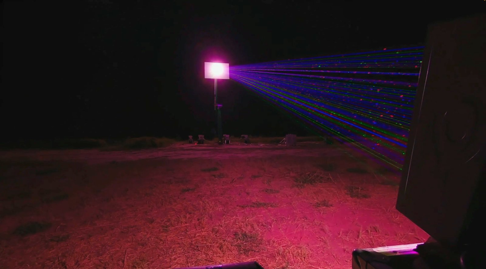 Skinwalker Ranch - Laser Beam Stops and Starts in Mid Air | Page 3 ...