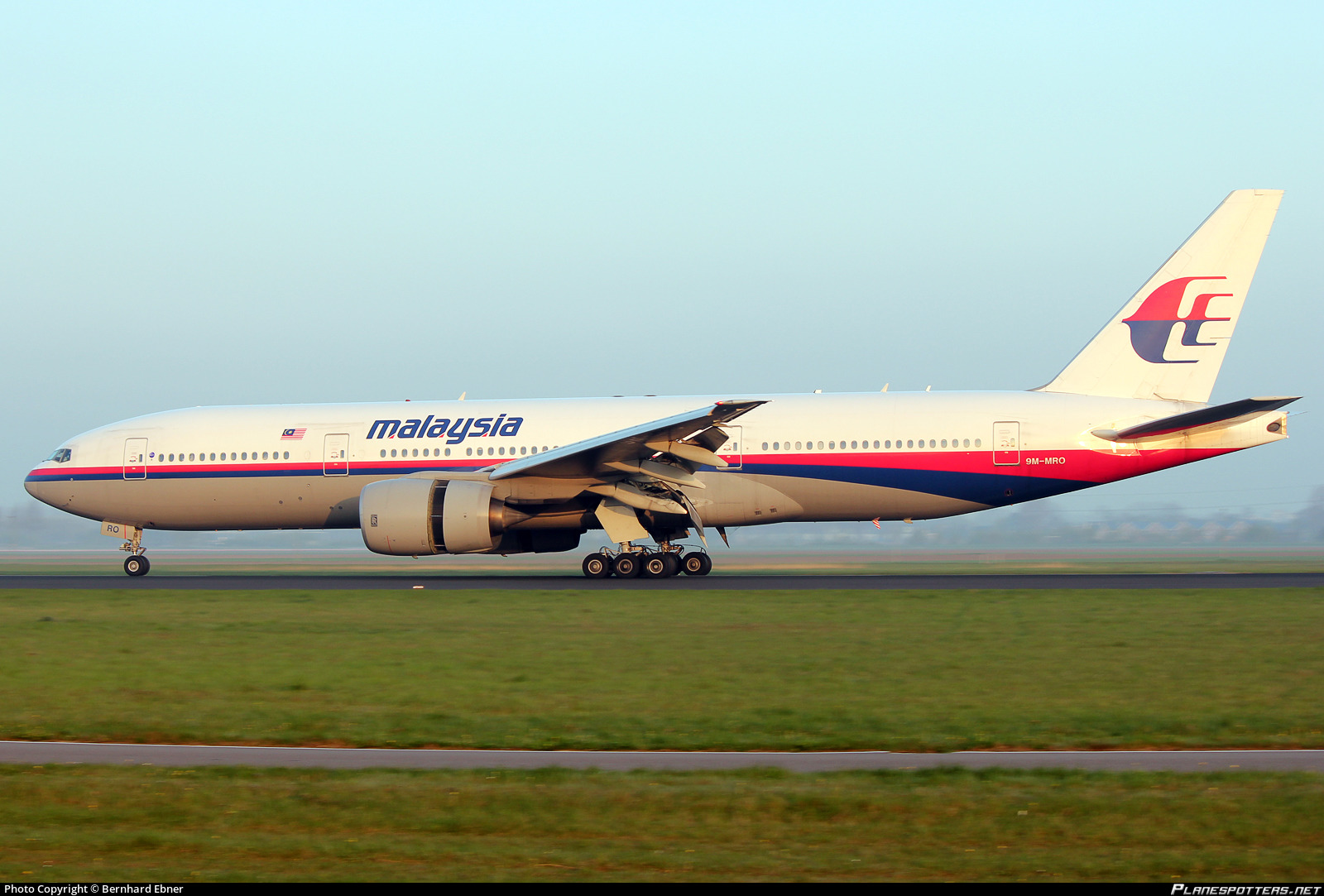 9m-mro-malaysia-airlines-boeing-777-2h6er_PlanespottersNet_387507_36f0e6dd6a_o.jpg