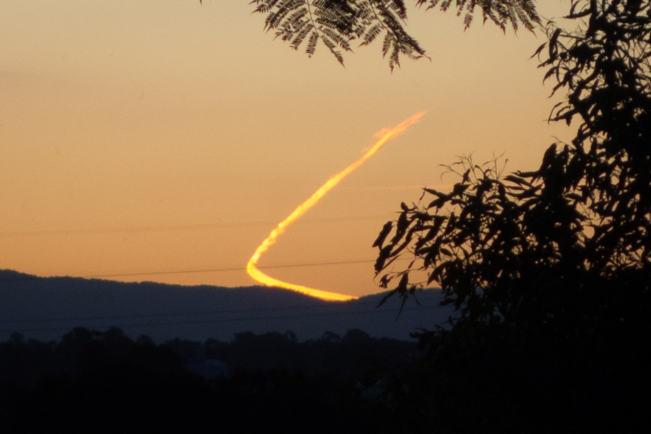 j - contrail 3-00341.jpg