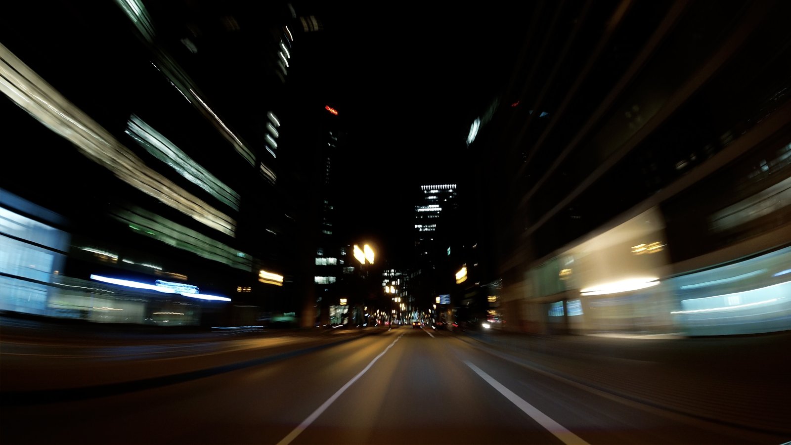Motion_Blur_Example_while_driving (1).jpg