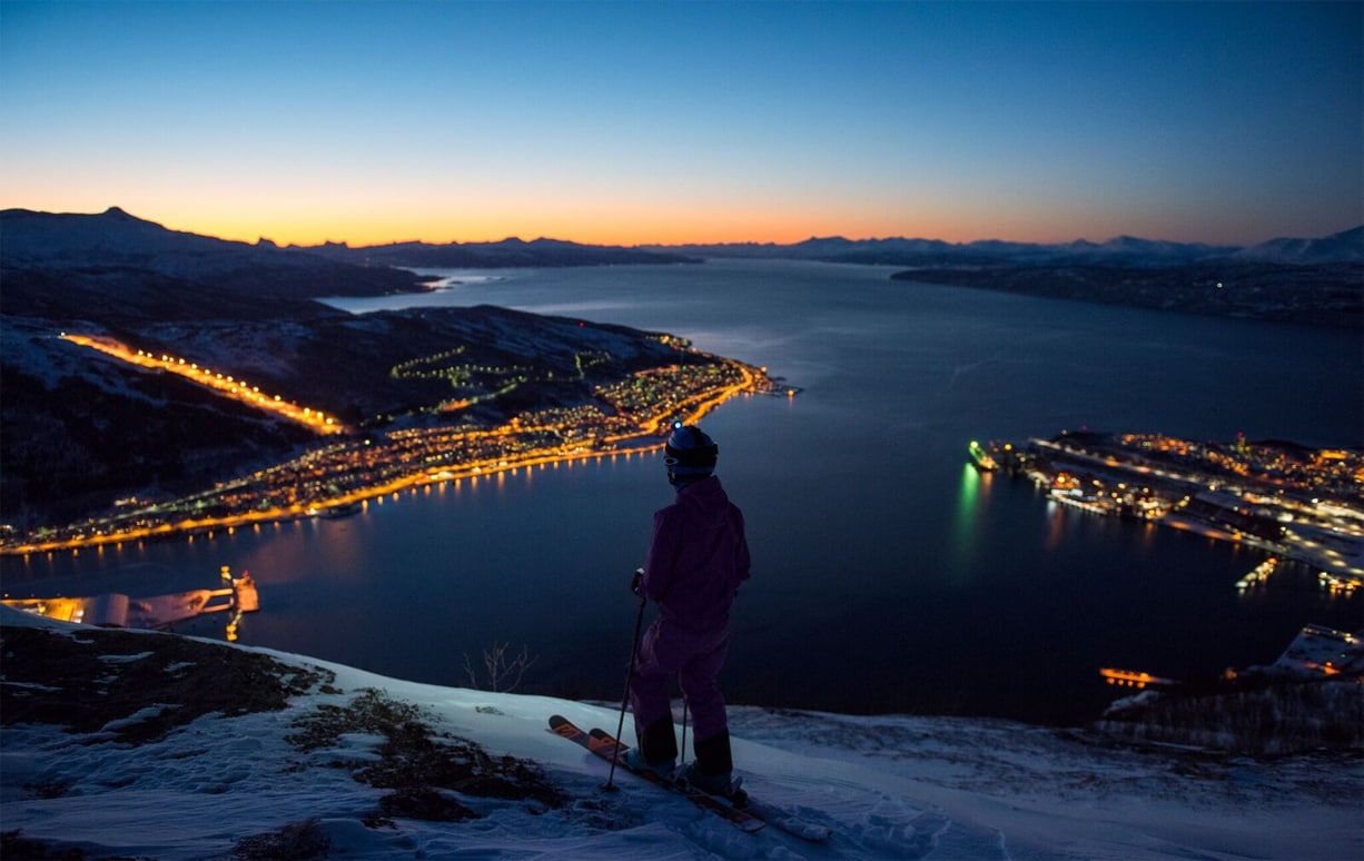 narvik-ski-at-night.jpg