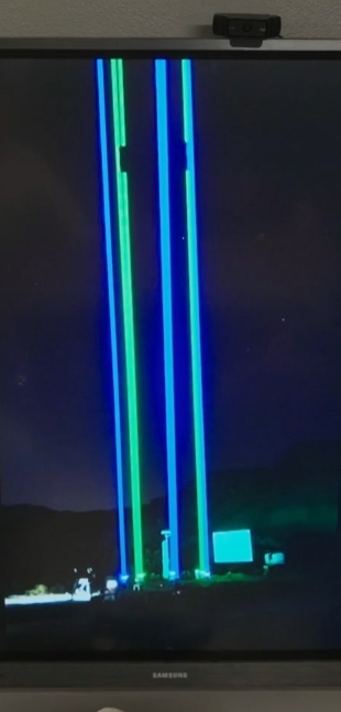 Skinwalker Ranch - Laser Beam Stops and Starts in Mid Air | Metabunk