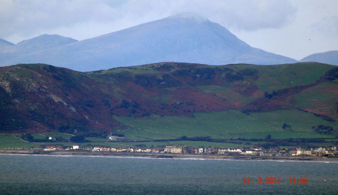 Snowdon from Pen Dinas.jpg