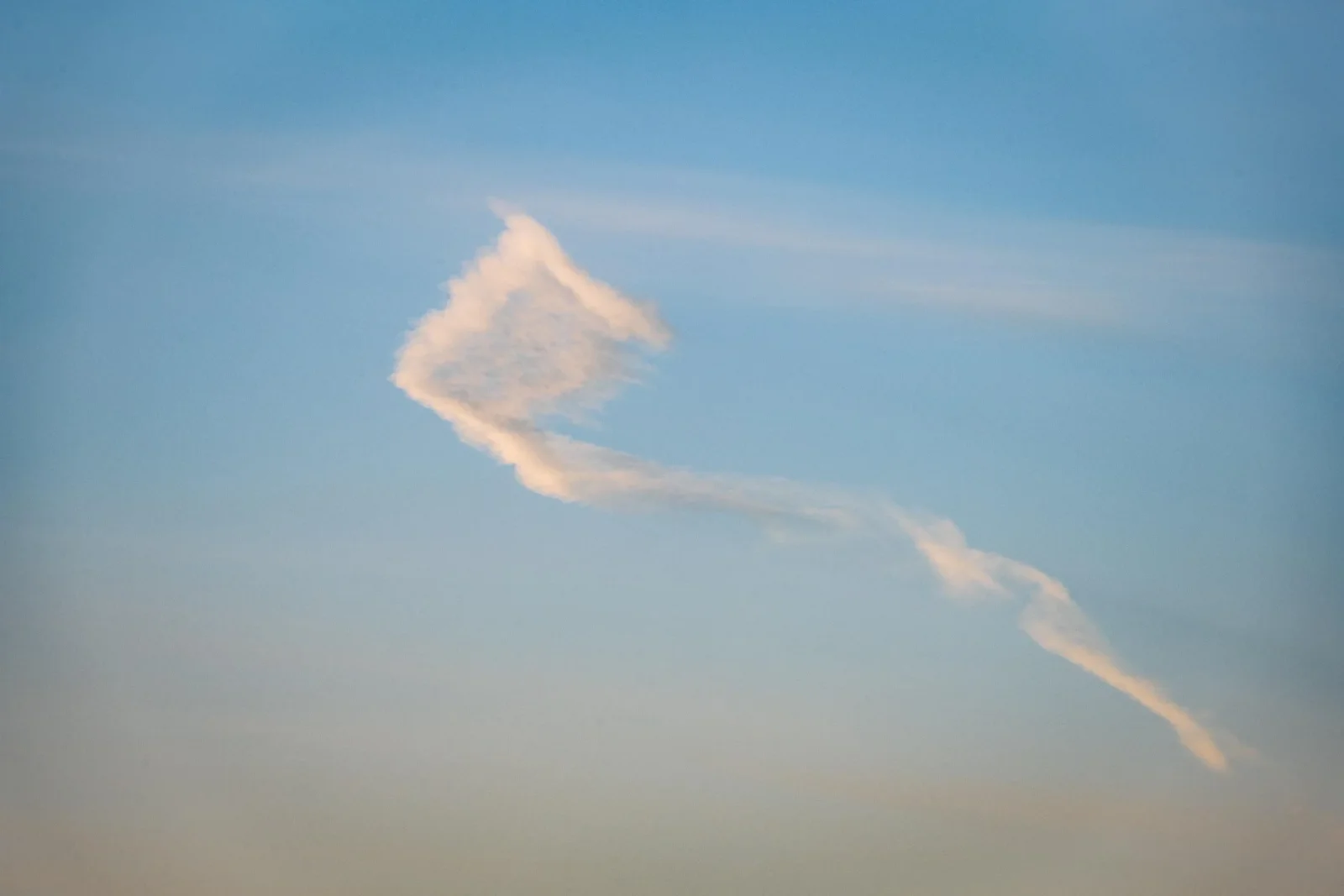 square-cloud-v0-jrligk98opqf1.webp