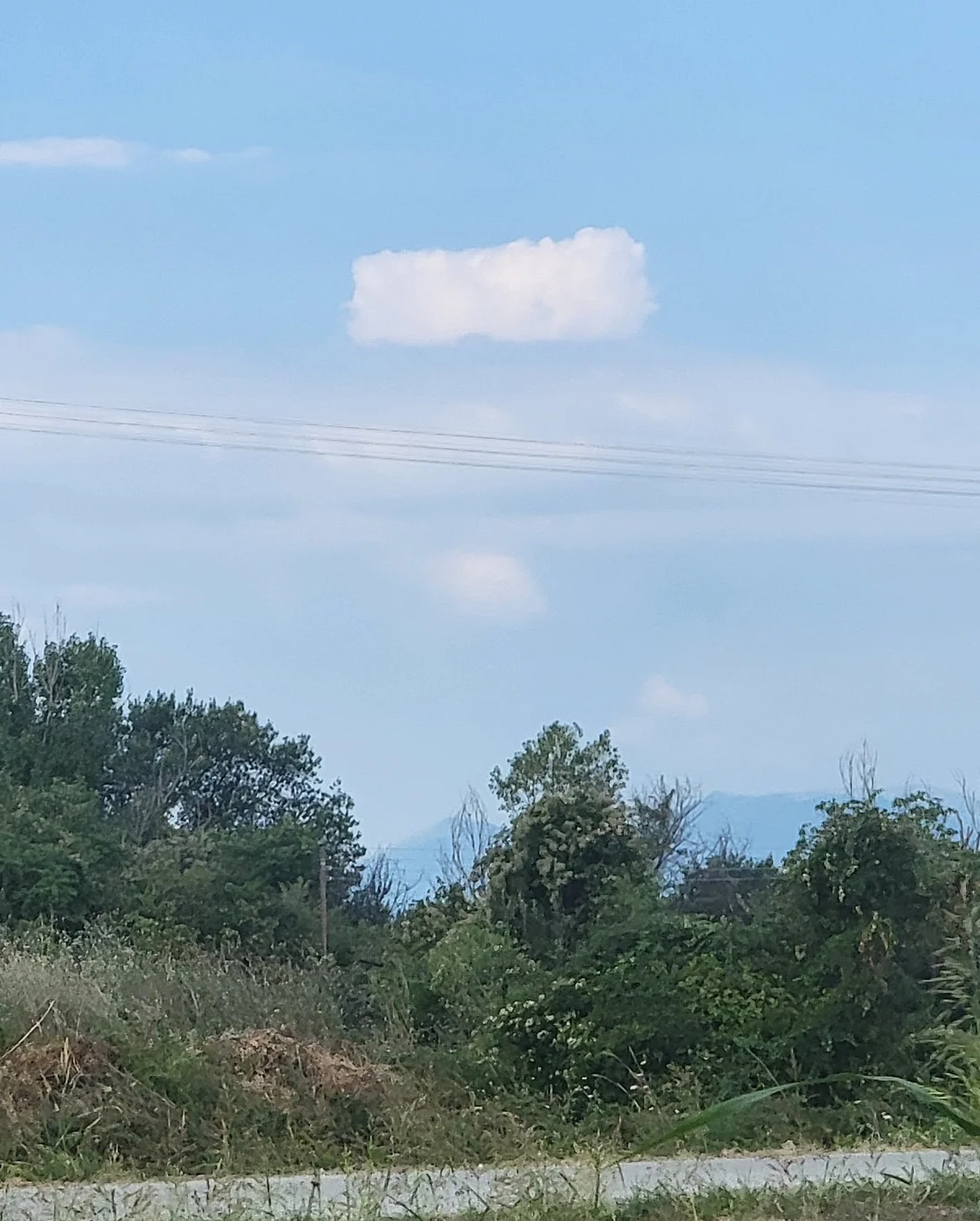 this-very-rectangular-cloud.webp