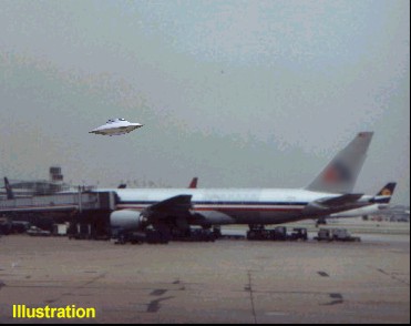 UFO Over O'Hare Airport (1).jpg