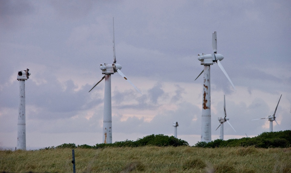 contrailscience.com_skitch_Dead_Wind_Power_Installation__7C_Flcd8dbf01dfb3dd070a154c1dbbc327a2.jpg