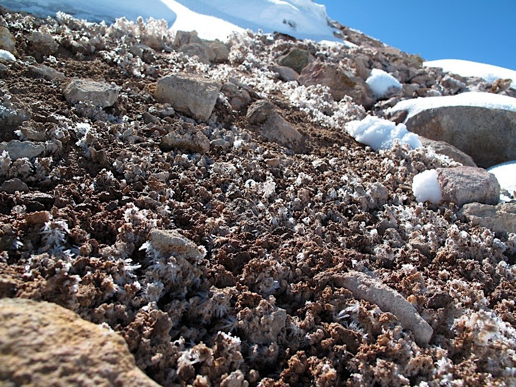 contrailscience.com_skitch_Mt._Shasta___Bruce_Christensen___Picasa_Web_Albums_20110522_101619.jpg