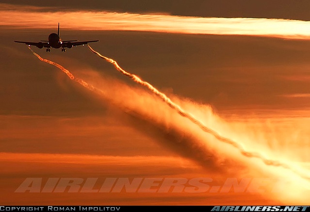 contrailscience.com_skitch_Photos__Boeing_737_5Y0_Aircraft_Pic0e20de6ea71183b4607335a2ef05e2b8.jpg