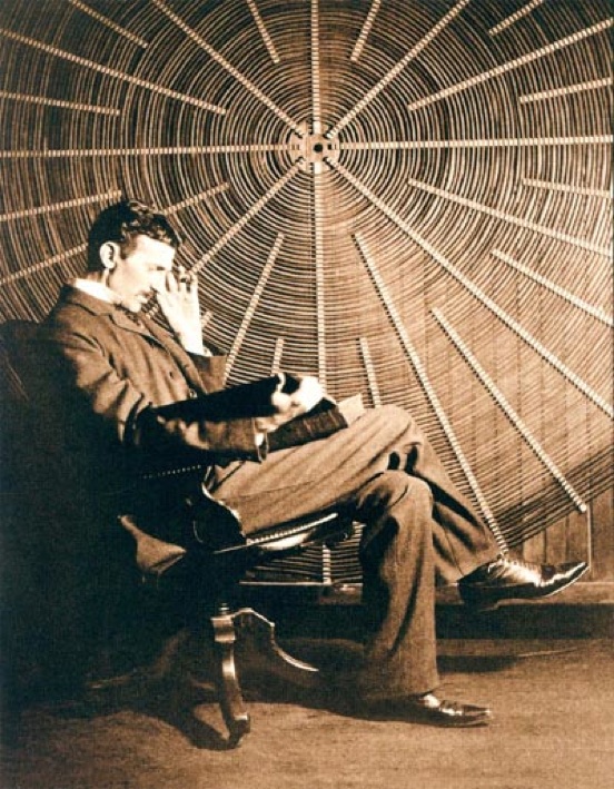 contrailscience.com_skitch_ntesla12_20121105_120643.jpg