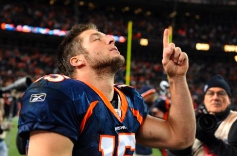 contrailscience.com_skitch_tim_tebow_god.jpeg_20120110_090710.jpg