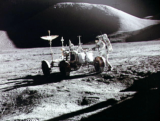 starchild.gsfc.nasa.gov_Images_StarChild_space_level2_apollo15_rover_big.gif