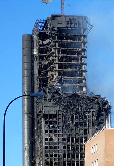 www.911myths.com_assets_images_madrid_remains.jpg