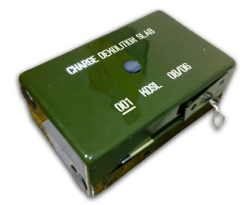 www.mondial_defence.com_images_Products_Dem_L3A1_Demolition_Charge_2.jpg