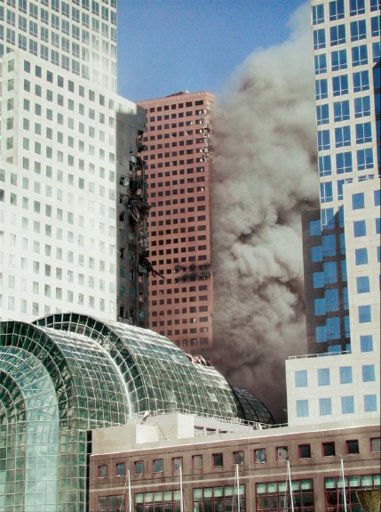 WTC7_Smoke.jpg