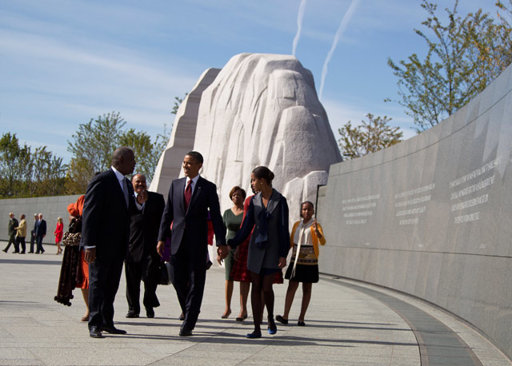 Obama-MLK-memorial.jpg