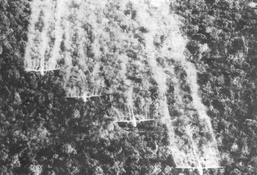 spraying-agent-orange.jpg spraying-agent-orange.jpg