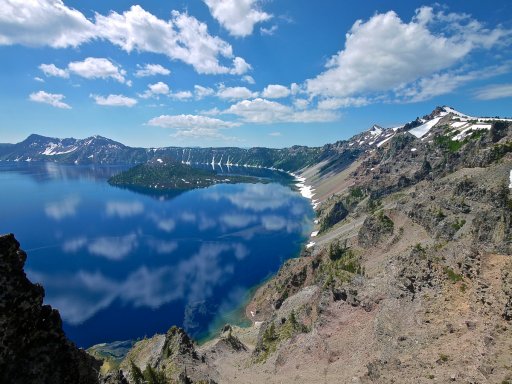 Clouds over Crater Lake r.jpg