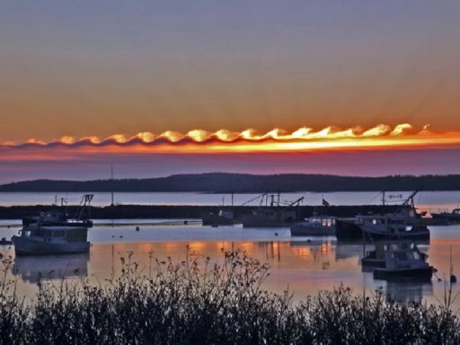 Gene-Hart-WaveClouds1060-100_1356464450_lg.jpg