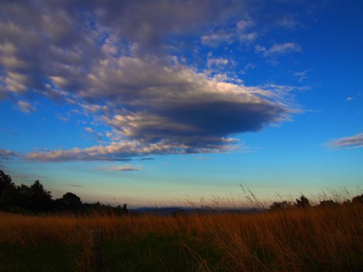 mountains cloud.jpg