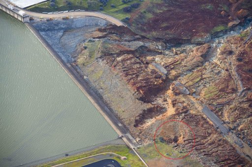 erosion of e smillway overview.jpg erosion of e smillway overview.jpg