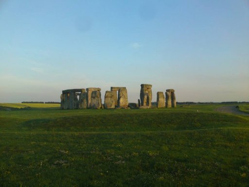 stonhenge.jpg