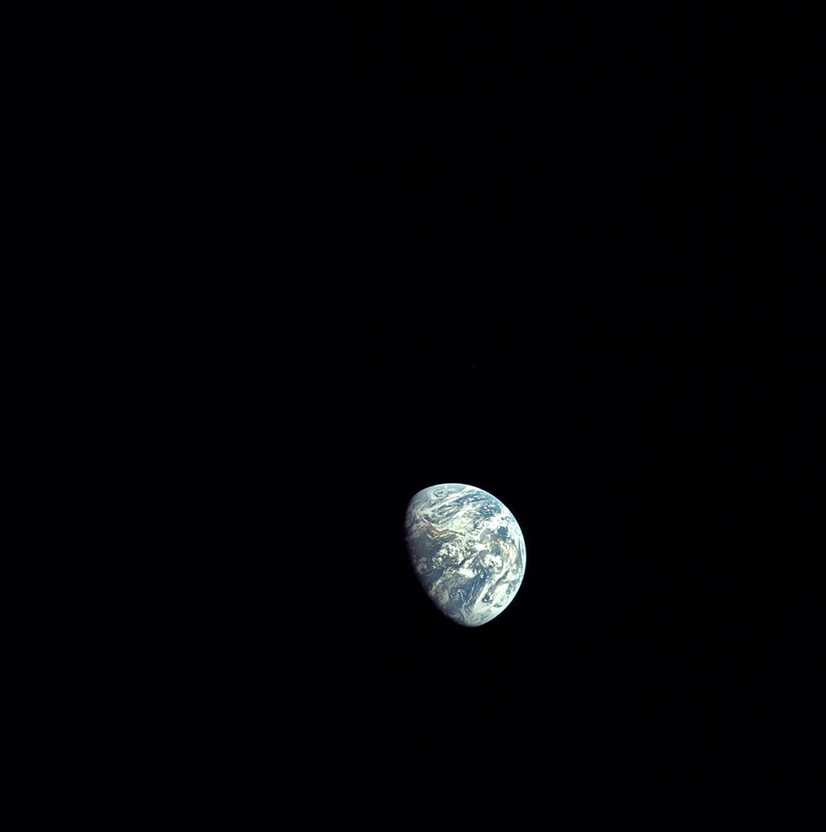 history.nasa.gov_alsj_a11_AS11_36_5381.jpg