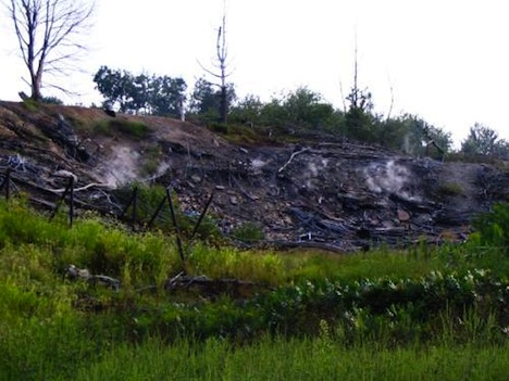 media.treehugger.com_assets_images_2011_10_underground_coal_fire_above.jpg
