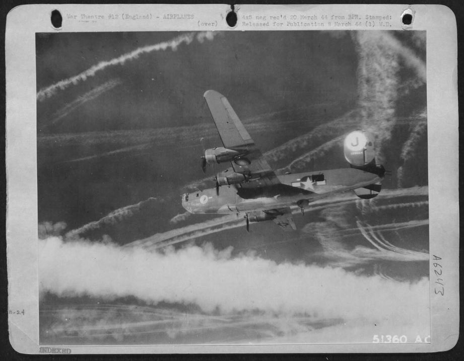 Consolidated_B24_Liberator__Flickr__Photo_Sharing_20131227_094112.jpg