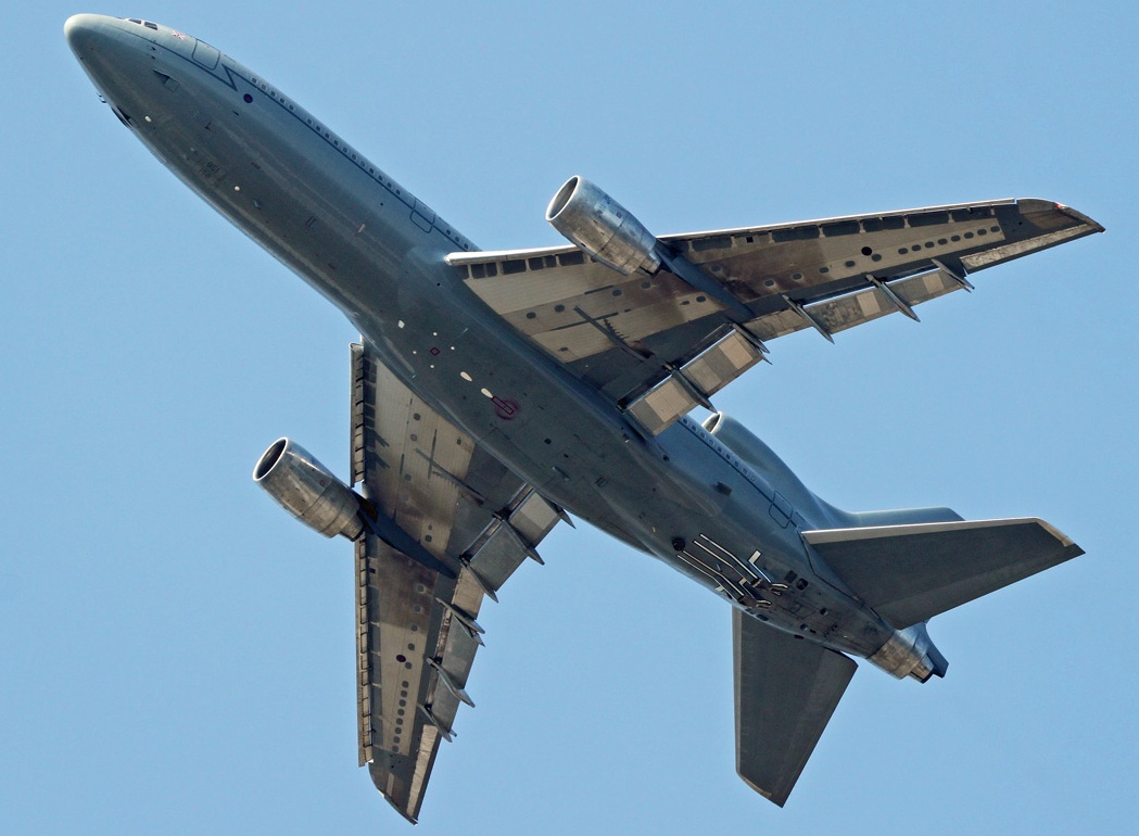 Royal%2BAir%2BForce%2B-%2BLockheed%2BL-1011-385-3%2BTriStar%2B500%2B-%2BZD951%2B-%2B9972%2BNET.jpg_%281200%C3%97800%29-20131031-131845.jpg