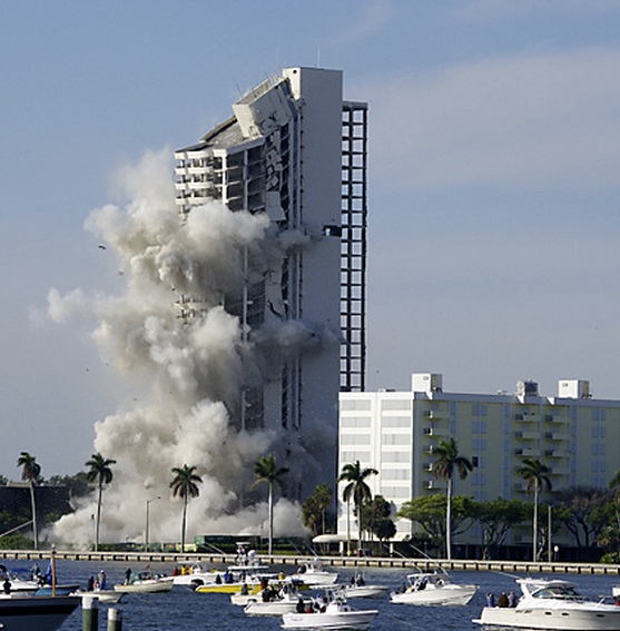 Zenfolio__Dave_Earley_Photography__1515_Tower_Demolition_02142010_20140418_093613_20140418_093901.jpg