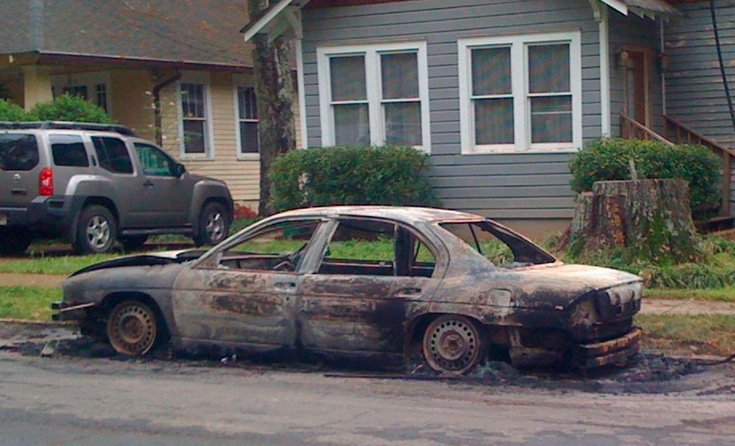 car_fire_-_Google_Search-20130504-110048.jpg